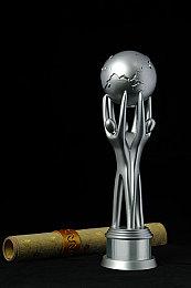 猎奇剧情向恐怖生存游戏《寻找伪人》上线Steam平台